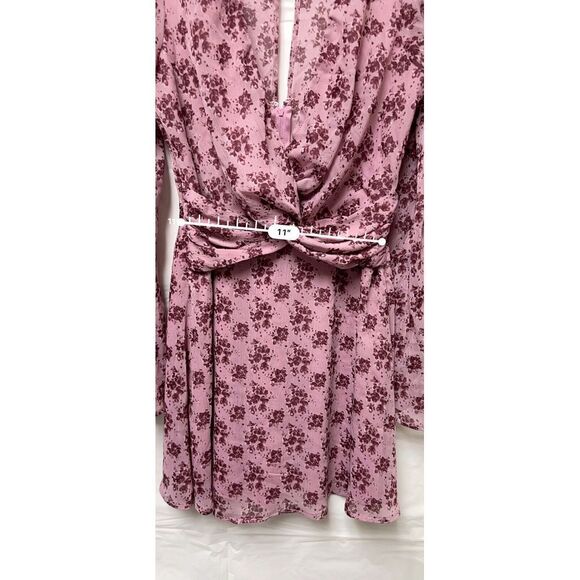 Trixxie Size Small Dress Pink Floral Bell Sleeve Sheer Lined Spring CLP-C - Picture 8 of 9